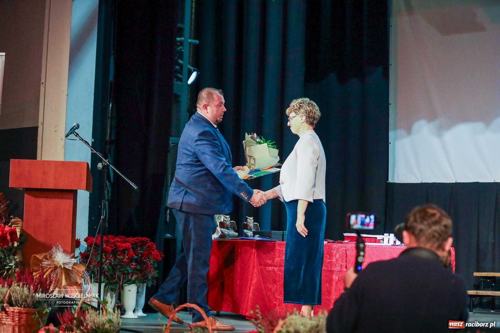 Zdjęcie w galerii na portalu naszraciborz.pl: 120 lat ZNP i 80 lat działalności w Raciborzu. Uroczysty Dzień Związkowca w Strzesze [FOTO] wiadomości z regionu