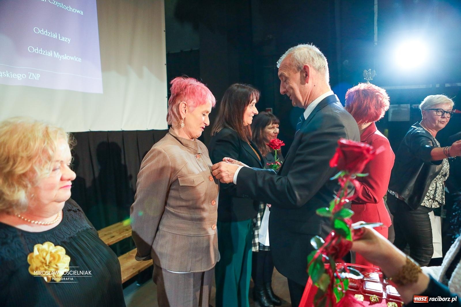 Zdjęcie w galerii na portalu naszraciborz.pl: 120 lat ZNP i 80 lat działalności w Raciborzu. Uroczysty Dzień Związkowca w Strzesze [FOTO] wiadomości z regionu