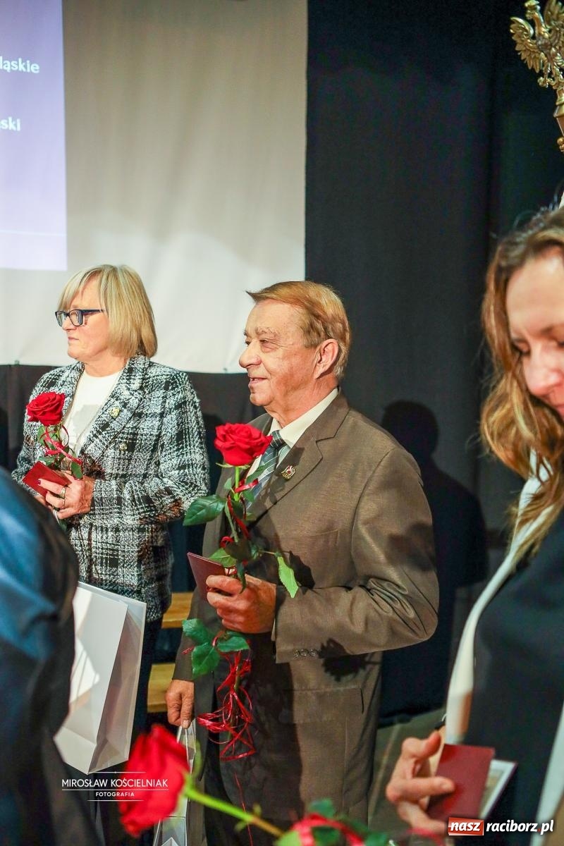 Zdjęcie w galerii na portalu naszraciborz.pl: 120 lat ZNP i 80 lat działalności w Raciborzu. Uroczysty Dzień Związkowca w Strzesze [FOTO] wiadomości z regionu