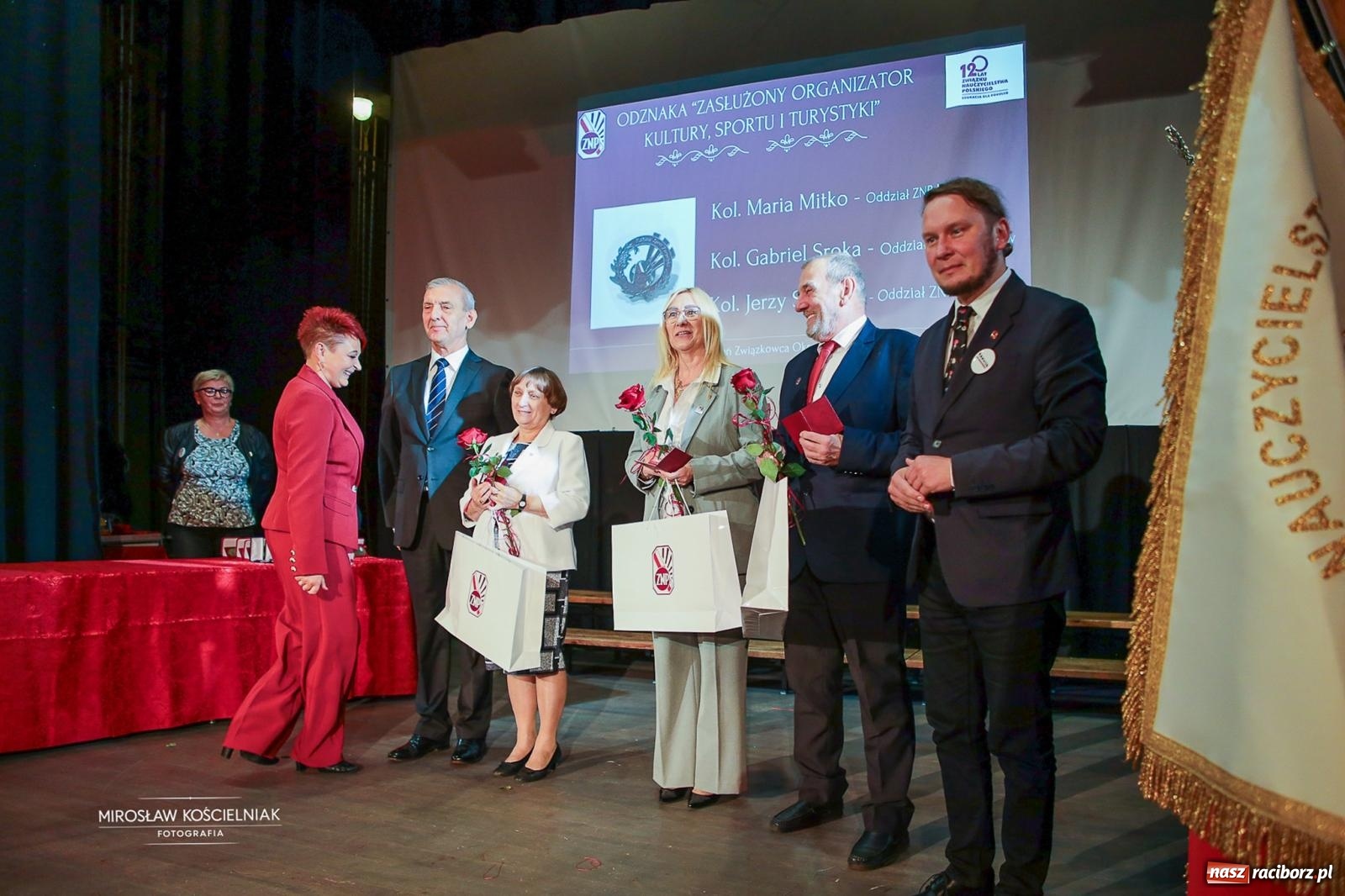 Zdjęcie w galerii na portalu naszraciborz.pl: 120 lat ZNP i 80 lat działalności w Raciborzu. Uroczysty Dzień Związkowca w Strzesze [FOTO] wiadomości z regionu
