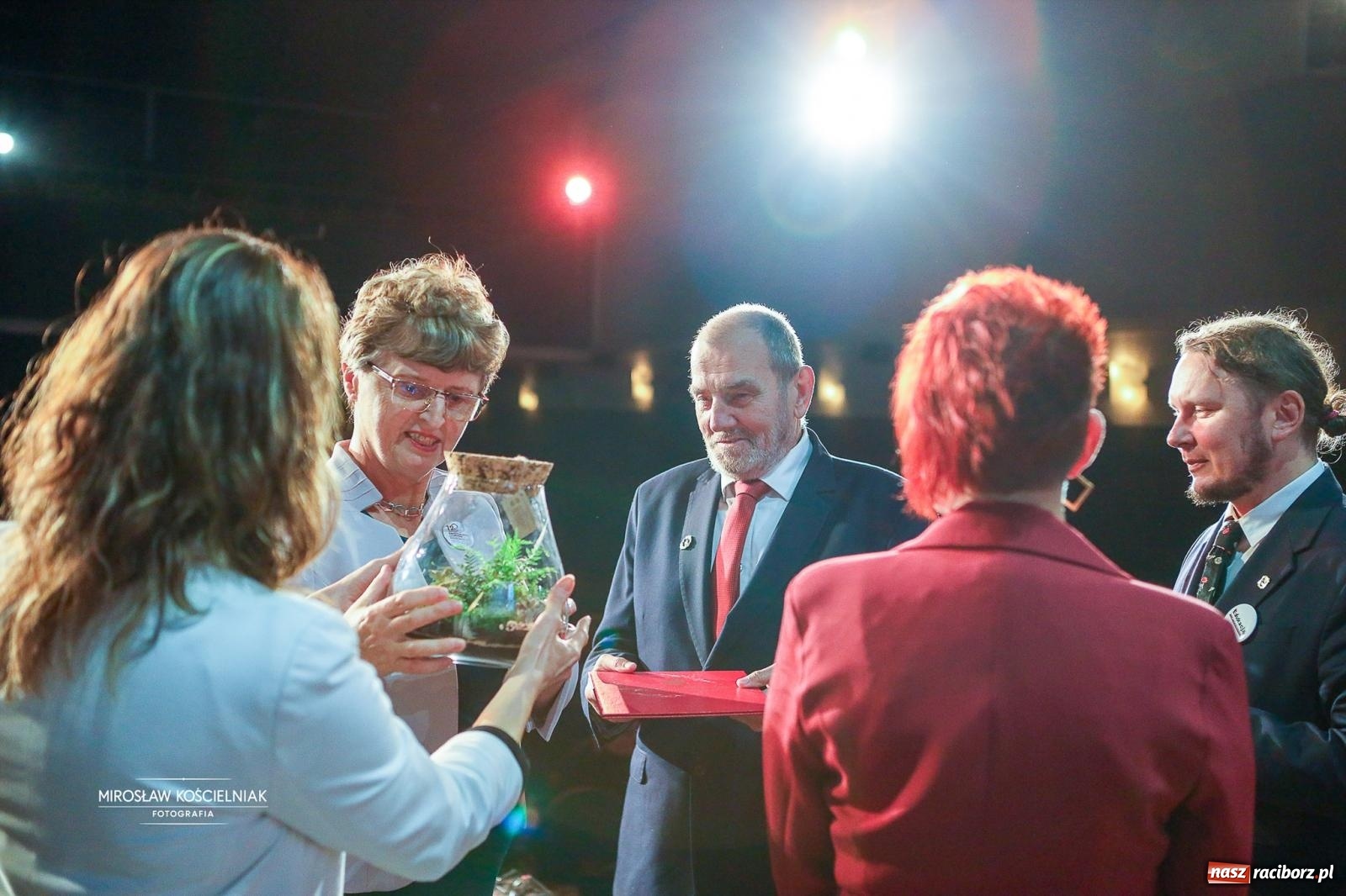 Zdjęcie w galerii na portalu naszraciborz.pl: 120 lat ZNP i 80 lat działalności w Raciborzu. Uroczysty Dzień Związkowca w Strzesze [FOTO] wiadomości z regionu