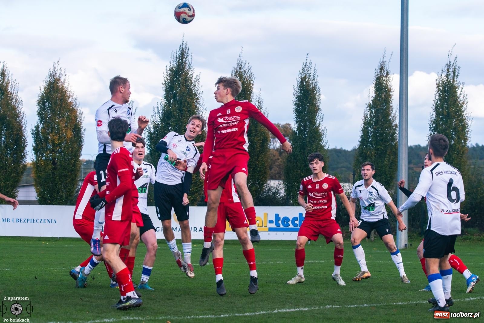 Zdjęcie w galerii na portalu naszraciborz.pl: Klasa okręgowa: Pojedynek imienniczek na remis [FOTO] wiadomości z regionu