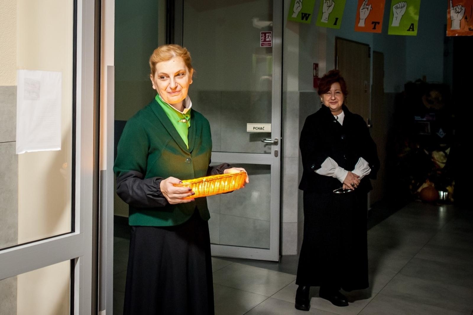 Zdjęcie w galerii na portalu naszraciborz.pl: Na tropie raciborskich masonów. Historyczny wieczór w raciborskim ośrodku dla niesłyszących [FOTO] wiadomości z regionu