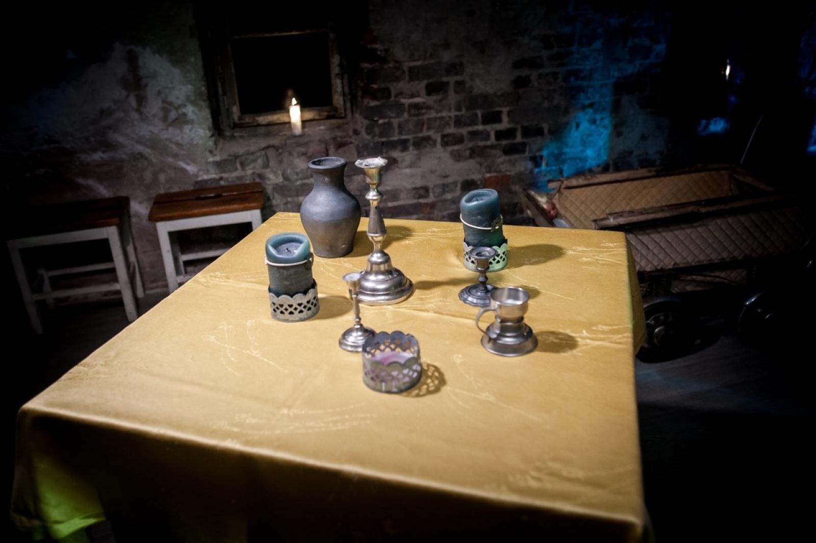 Zdjęcie w galerii na portalu naszraciborz.pl: Na tropie raciborskich masonów. Historyczny wieczór w raciborskim ośrodku dla niesłyszących [FOTO] wiadomości z regionu