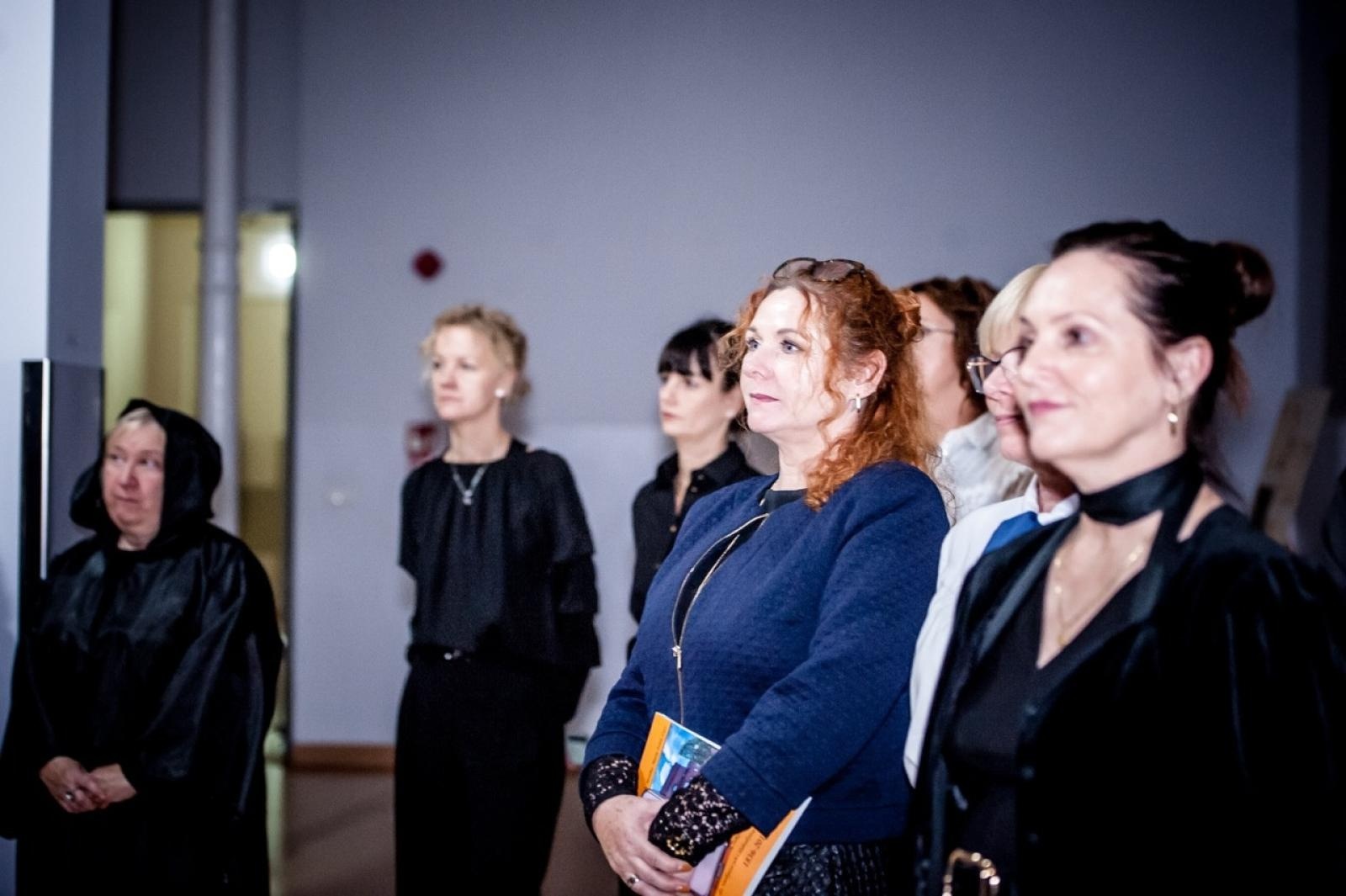 Zdjęcie w galerii na portalu naszraciborz.pl: Na tropie raciborskich masonów. Historyczny wieczór w raciborskim ośrodku dla niesłyszących [FOTO] wiadomości z regionu