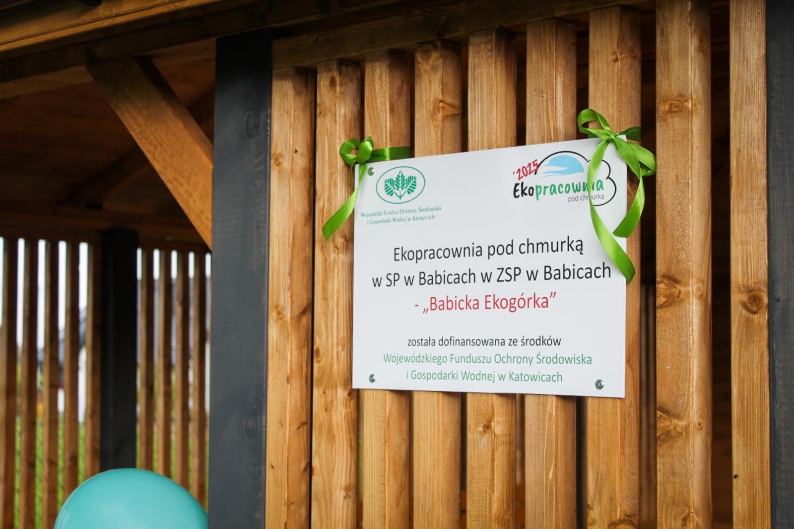 Zdjęcie w galerii na portalu naszraciborz.pl: Zielona lekcja w plenerze. Otwarto Ekopracownię pod chmurką w Babicach wiadomości z regionu