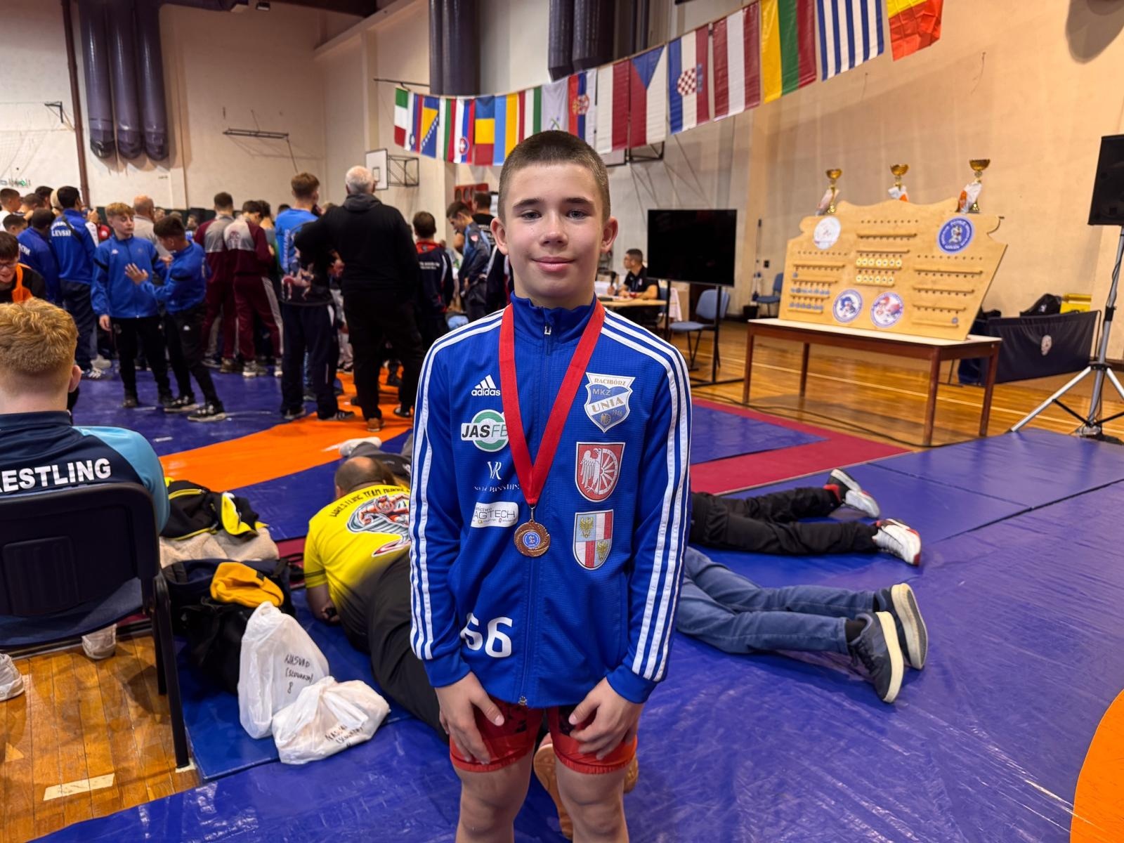 Zdjęcie w galerii na portalu naszraciborz.pl: Raciborscy zapaśnicy z medalami w Serbii! wiadomości z regionu