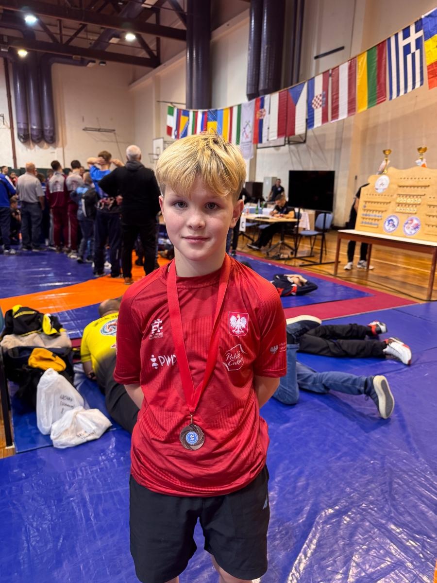 Zdjęcie w galerii na portalu naszraciborz.pl: Raciborscy zapaśnicy z medalami w Serbii! wiadomości z regionu