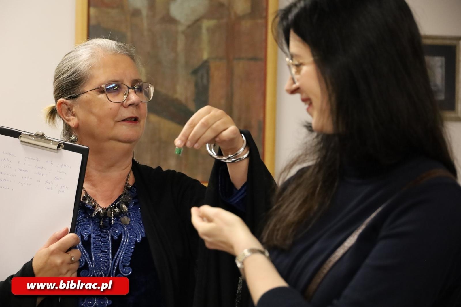 Zdjęcie w galerii na portalu naszraciborz.pl: Raz, dwa, trzy… Baba Jaga patrzy! Za nami Noc Bibliotek w Raciborzu wiadomości z regionu