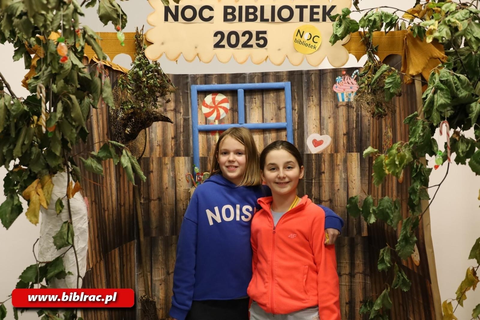 Zdjęcie w galerii na portalu naszraciborz.pl: Czy dzieciom udało się odnaleźć magiczną księgę, czyli NOC BIBLIOTEK na bis wiadomości z regionu