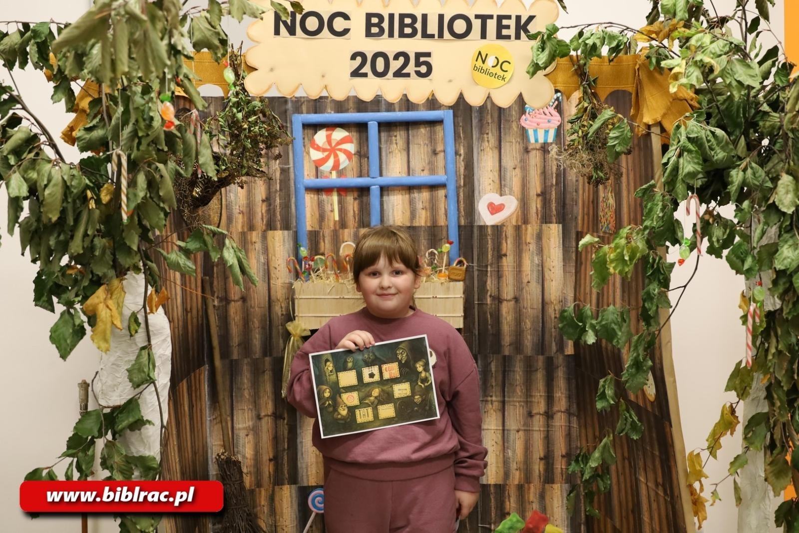 Zdjęcie w galerii na portalu naszraciborz.pl: Czy dzieciom udało się odnaleźć magiczną księgę, czyli NOC BIBLIOTEK na bis wiadomości z regionu