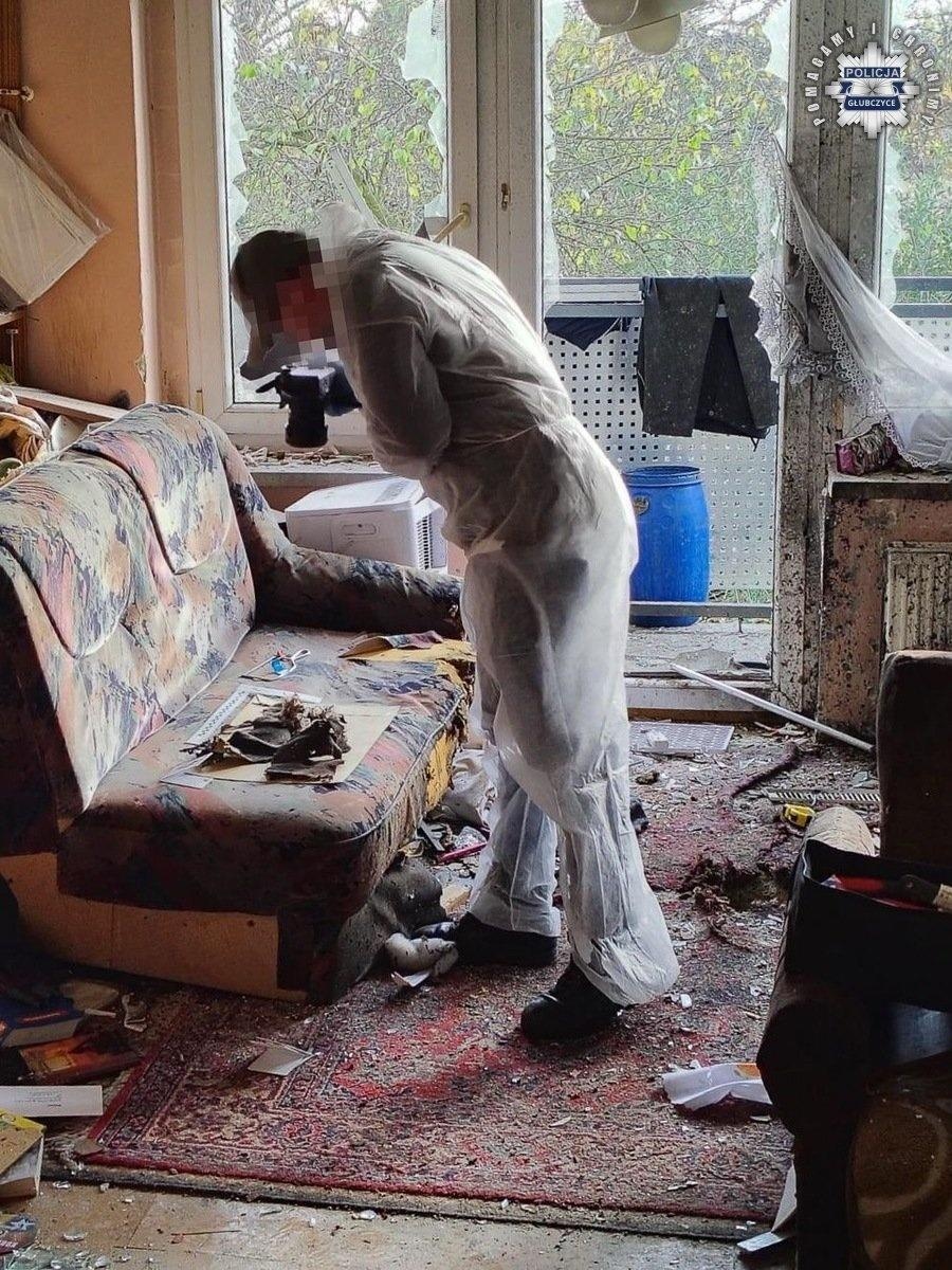 Zdjęcie w galerii na portalu naszraciborz.pl: Pamiątka z II wojny światowej eksplodowała w mieszkaniu [FOTO] wiadomości z regionu