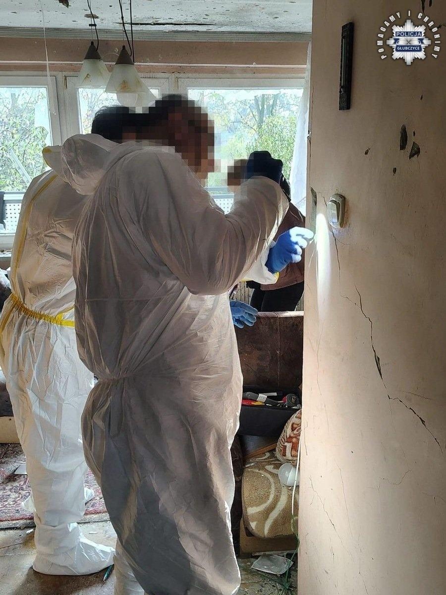 Zdjęcie w galerii na portalu naszraciborz.pl: Pamiątka z II wojny światowej eksplodowała w mieszkaniu [FOTO] wiadomości z regionu