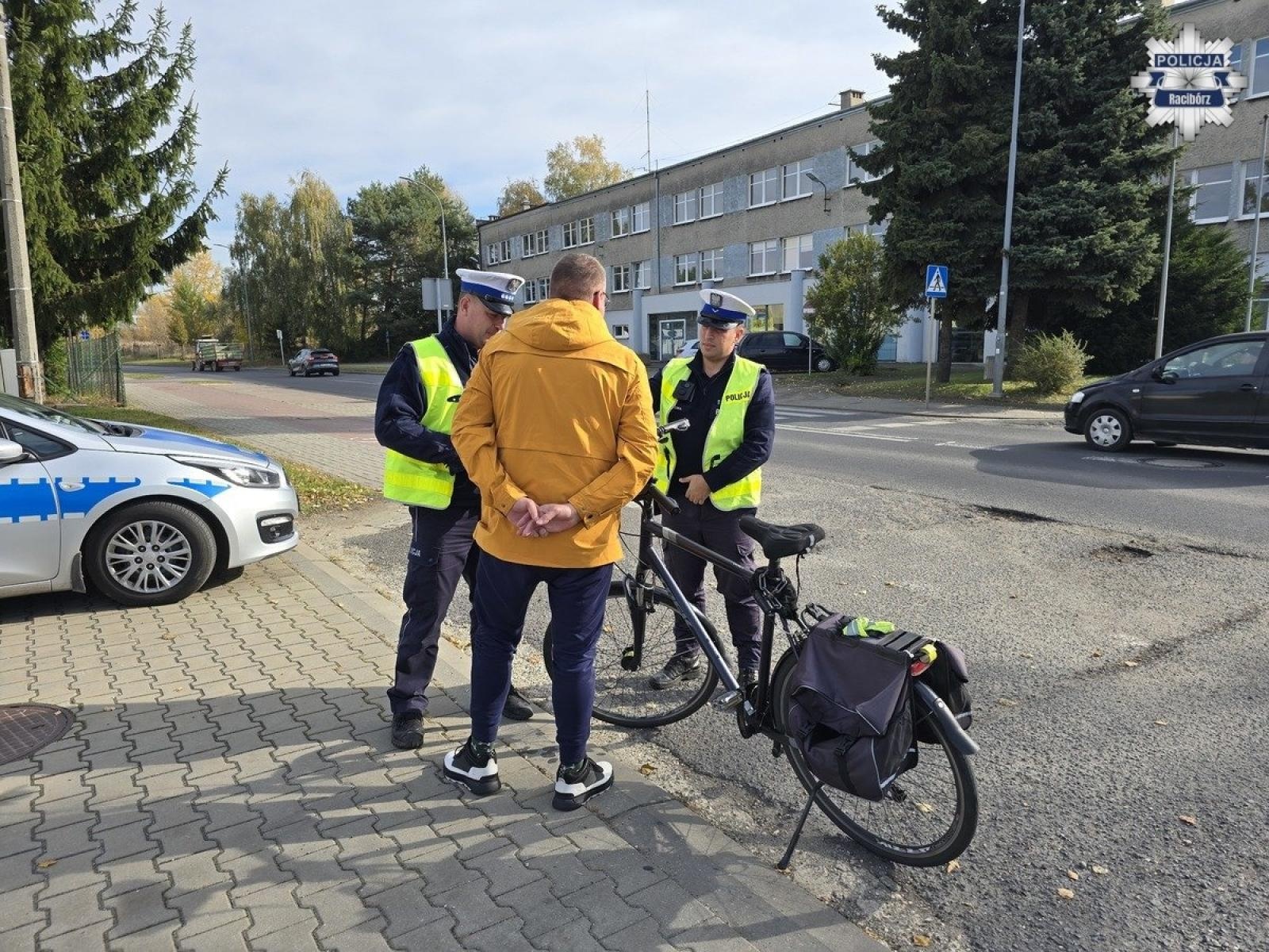 Zdjęcie w galerii na portalu naszraciborz.pl: Podsumowanie policyjnej akcji Bezpieczny cyklista wiadomości z regionu