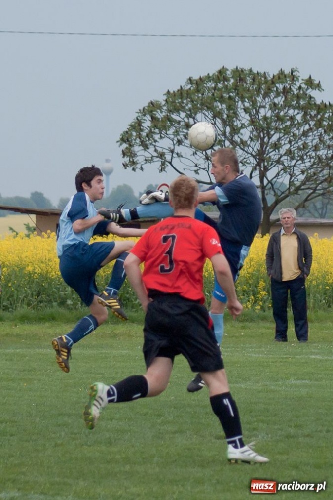 Zdjęcie w galerii na portalu naszraciborz.pl: Melduję, Borucin gotowy do awansu! wiadomości z regionu