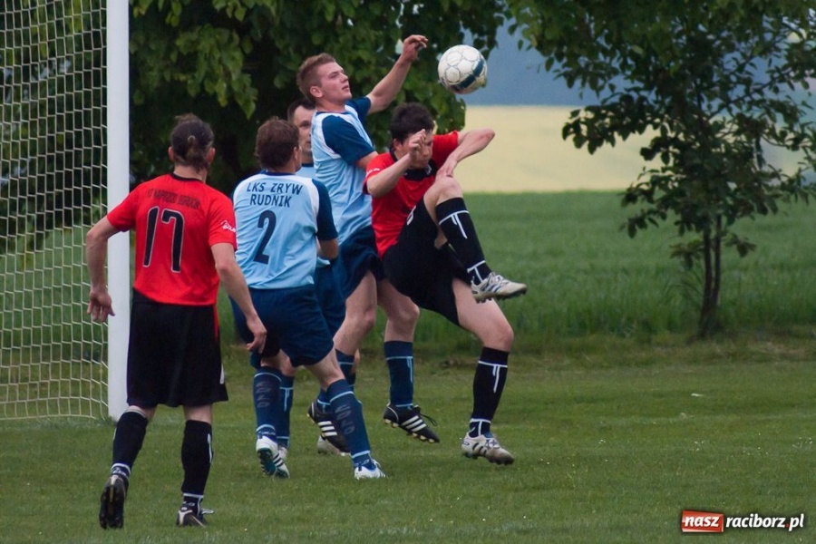 Zdjęcie w galerii na portalu naszraciborz.pl: Melduję, Borucin gotowy do awansu! wiadomości z regionu