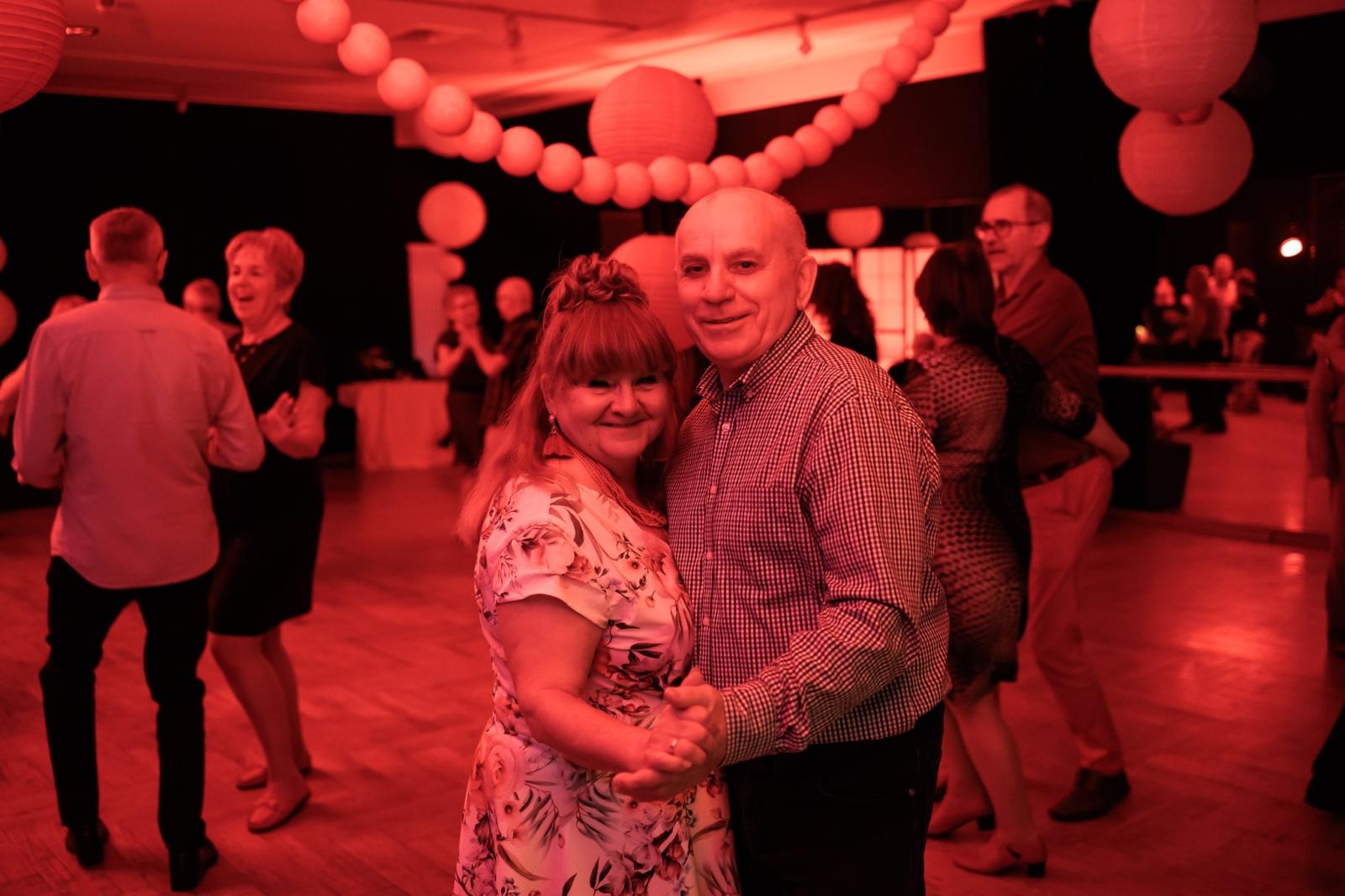 Zdjęcie w galerii na portalu naszraciborz.pl: Fajfy jak za dawnych lat. Za nami drugi podwieczorek taneczny dla seniorów wiadomości z regionu