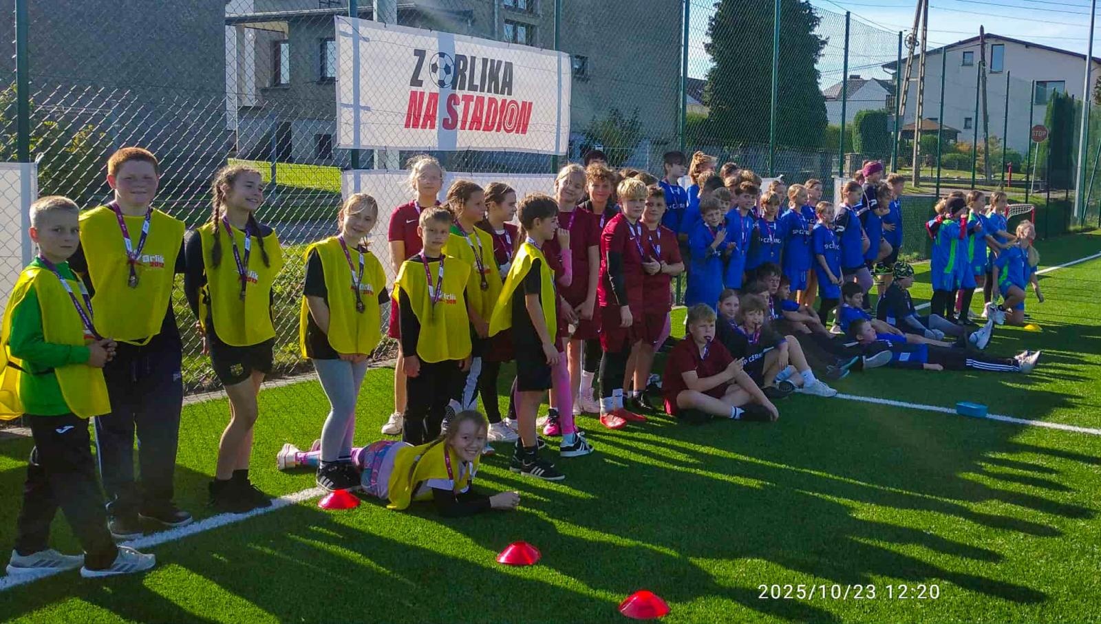 Zdjęcie w galerii na portalu naszraciborz.pl: Turniej Ręczna na Orliku 2025 – emocje w Tworkowie wiadomości z regionu