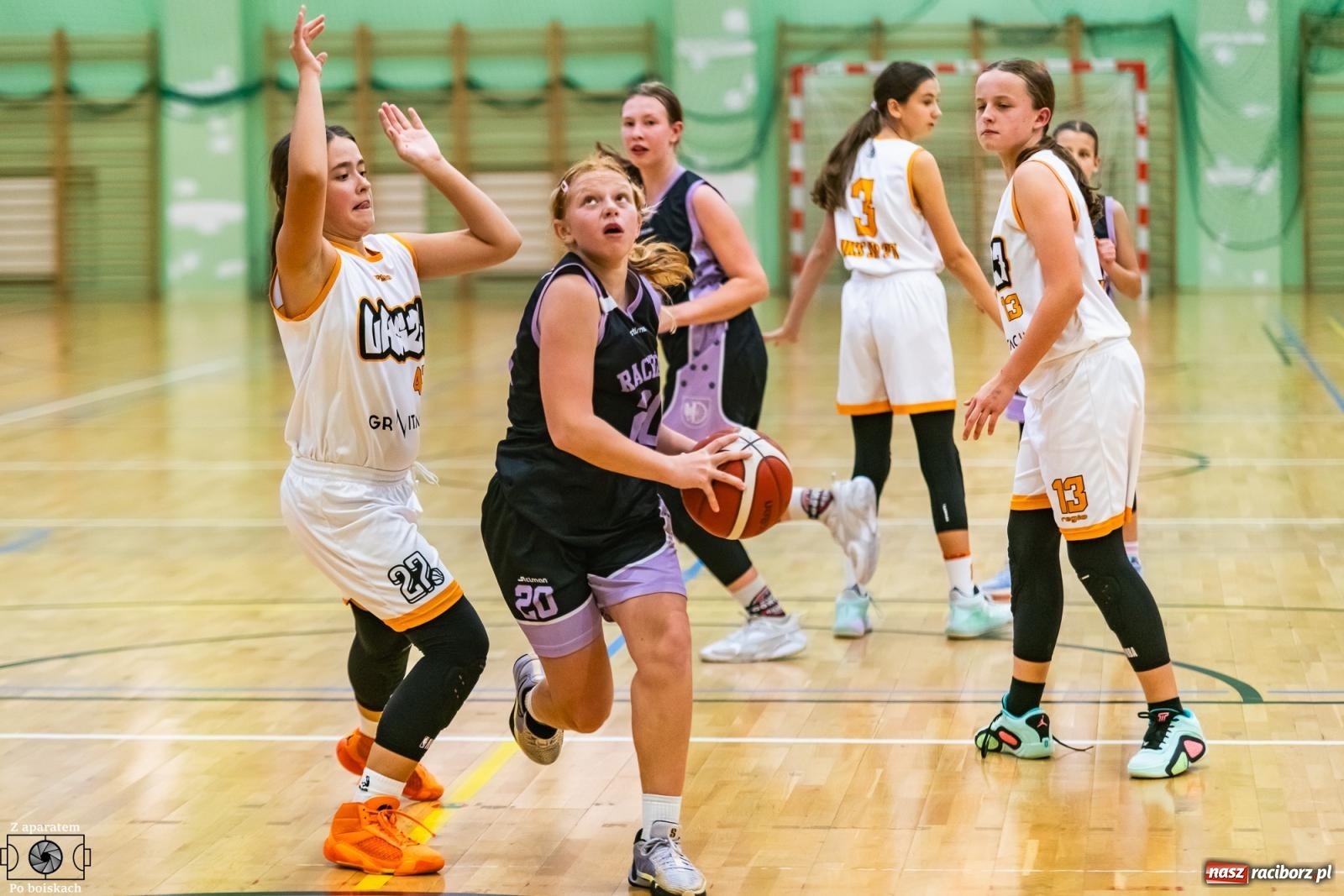 Zdjęcie w galerii na portalu naszraciborz.pl: Gładka wygrana koszykarek MiniBasketball Racibórz [FOTO] wiadomości z regionu