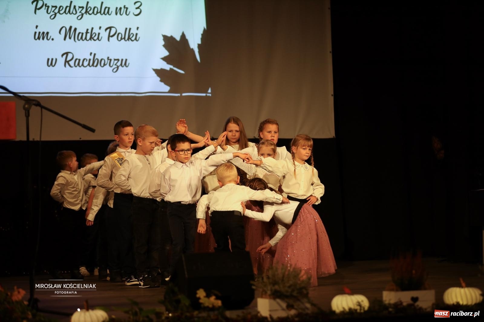 Zdjęcie w galerii na portalu naszraciborz.pl: 50-lecie Przedszkola nr 3 w Raciborzu w RCK Strzecha [FOTO i WIDEO] wiadomości z regionu