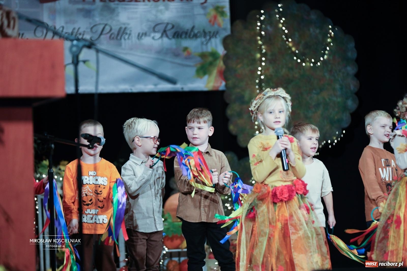 Zdjęcie w galerii na portalu naszraciborz.pl: 50-lecie Przedszkola nr 3 w Raciborzu w RCK Strzecha [FOTO i WIDEO] wiadomości z regionu