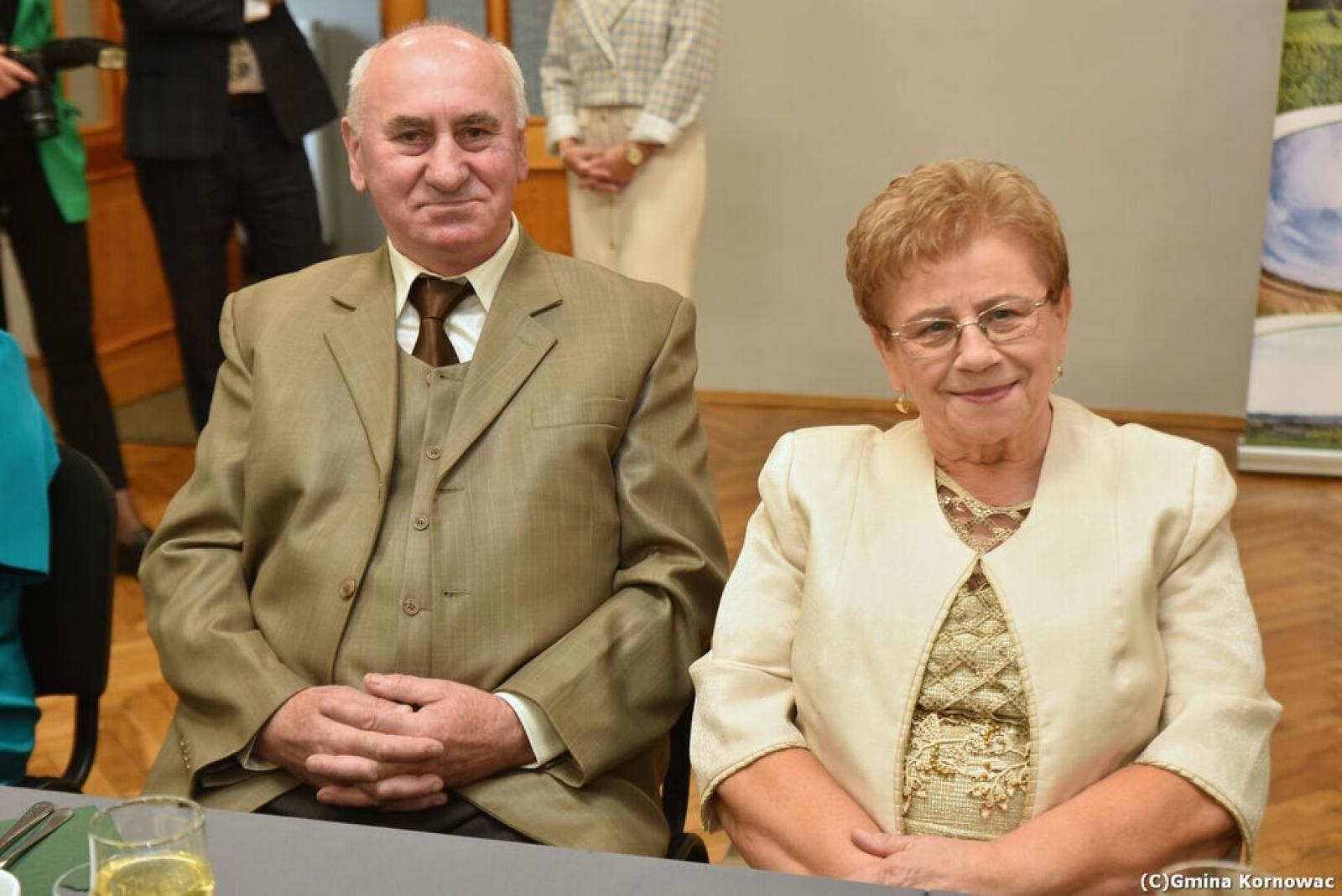 Zdjęcie w galerii na portalu naszraciborz.pl: Pół wieku razem i więcej – wyjątkowe jubileusze małżeńskie w gminie Kornowac wiadomości z regionu