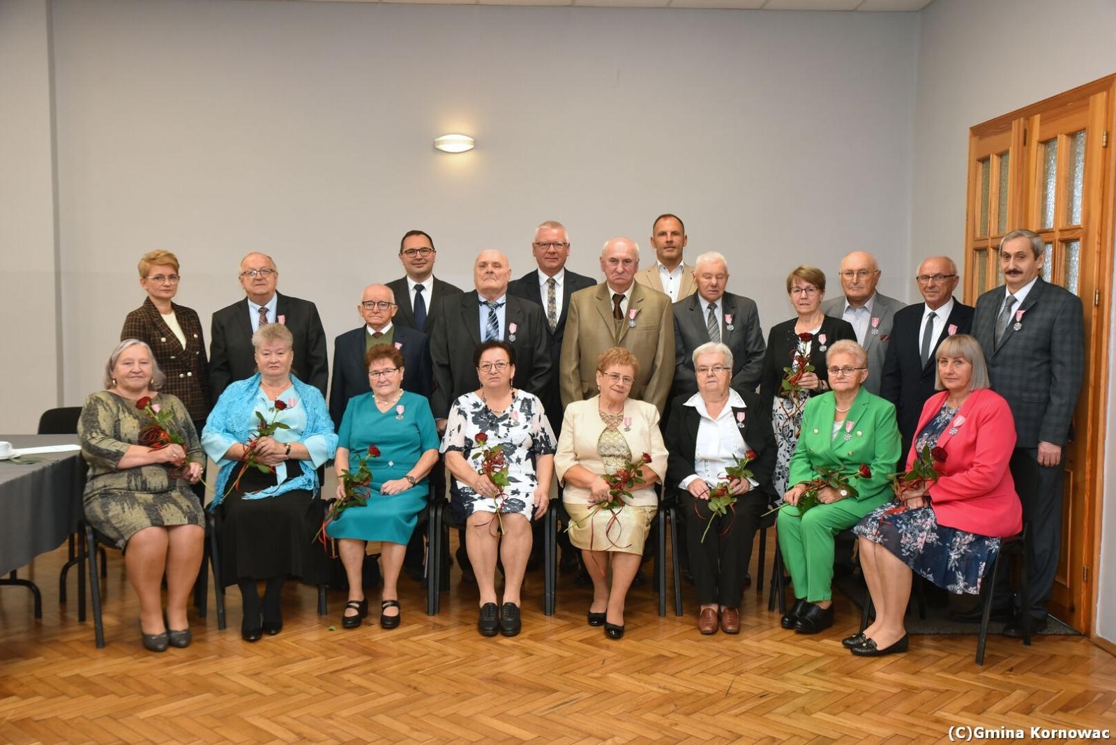 Zdjęcie w galerii na portalu naszraciborz.pl: Pół wieku razem i więcej – wyjątkowe jubileusze małżeńskie w gminie Kornowac wiadomości z regionu