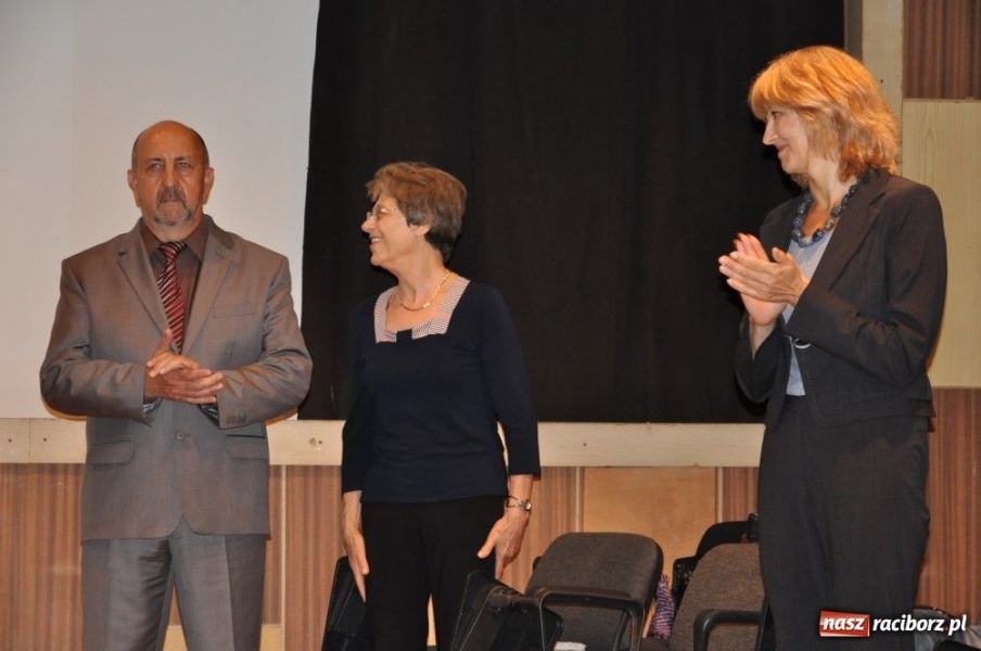 Zdjęcie w galerii na portalu naszraciborz.pl:  Asy III klasy - może przyszli nobliści wiadomości z regionu