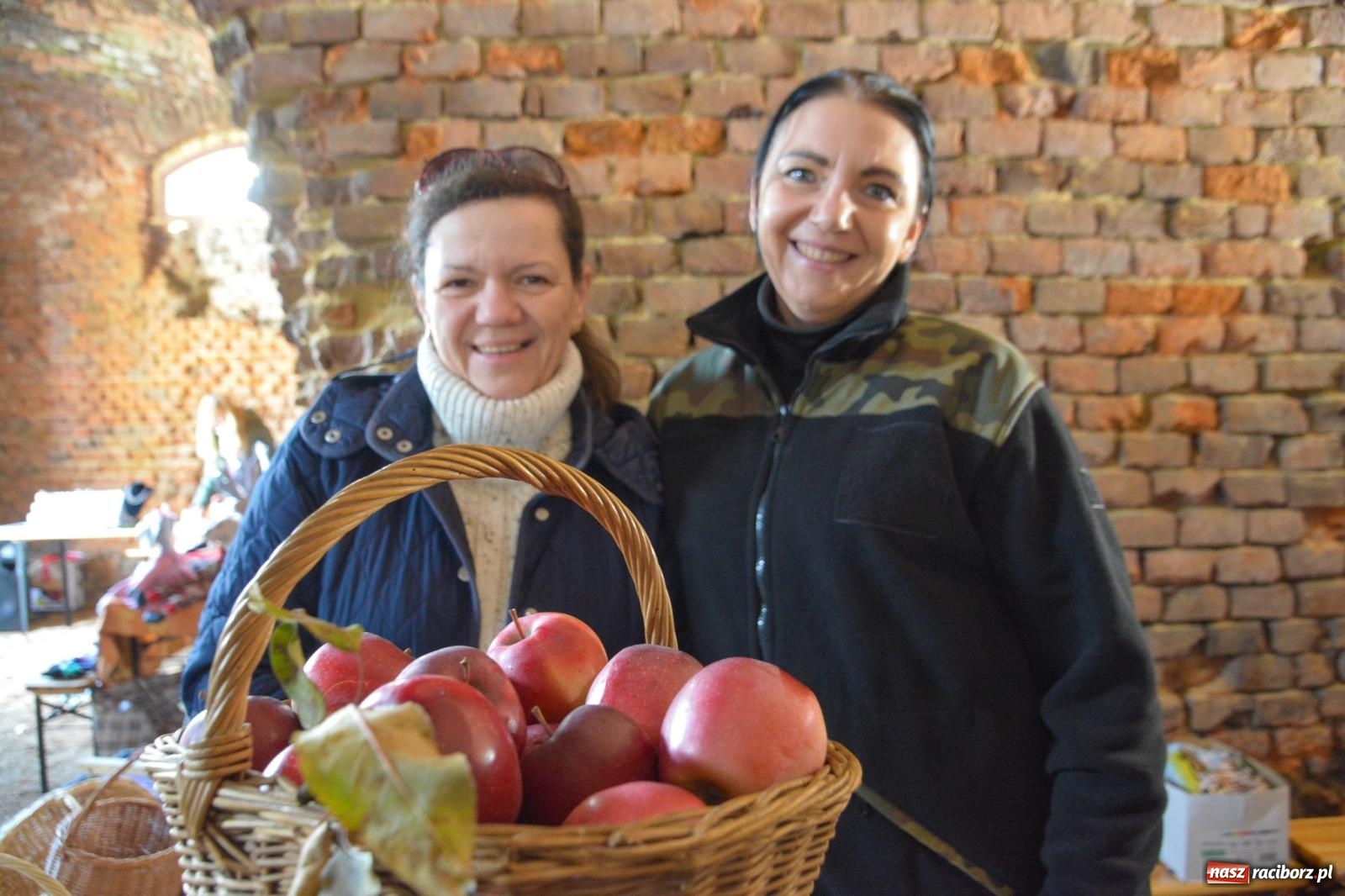 Zdjęcie w galerii na portalu naszraciborz.pl: Jarmark Rozmaitości w Sławikowie tym razem w starym browarze [FOTO i WIDEO] wiadomości z regionu