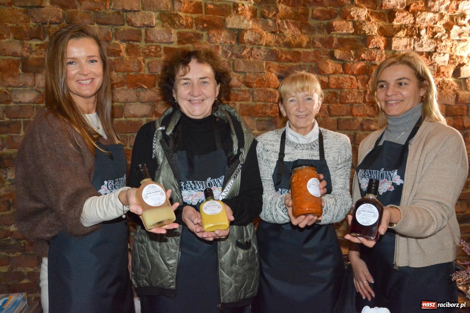 Zdjęcie w galerii na portalu naszraciborz.pl: Jarmark Rozmaitości w Sławikowie tym razem w starym browarze [FOTO i WIDEO] wiadomości z regionu