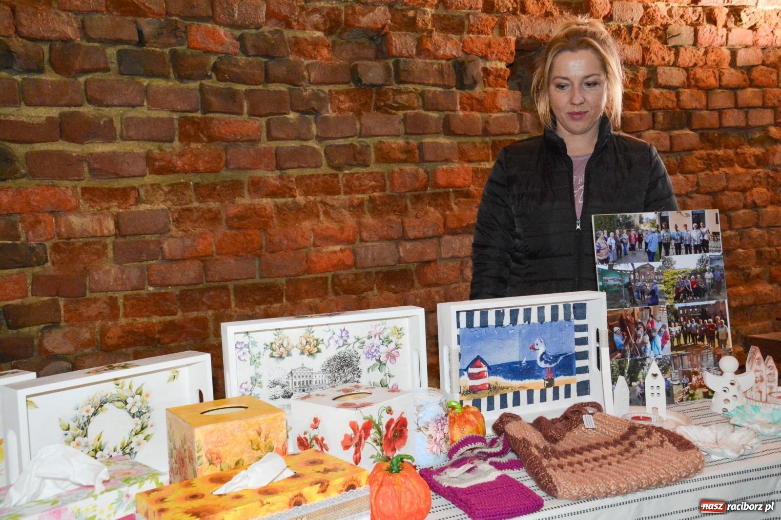 Zdjęcie w galerii na portalu naszraciborz.pl: Jarmark Rozmaitości w Sławikowie tym razem w starym browarze [FOTO i WIDEO] wiadomości z regionu
