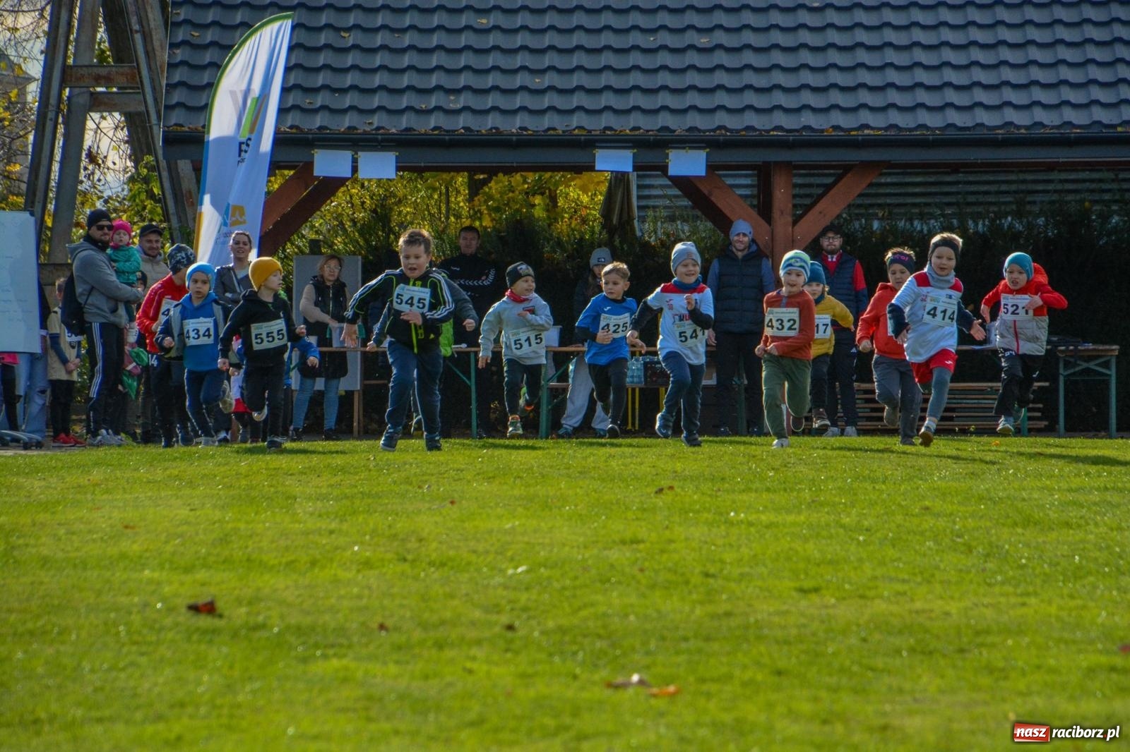 Zdjęcie w galerii na portalu naszraciborz.pl: Radosne przedpołudnie na sportowo w Pietrowicach Wielkich [FOTO i WIDEO] wiadomości z regionu
