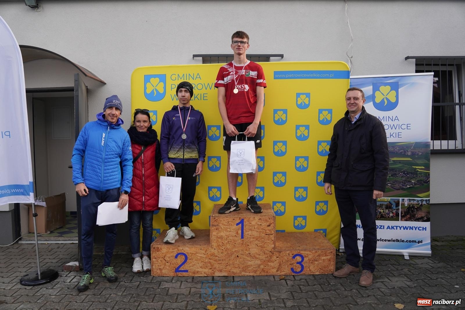 Zdjęcie w galerii na portalu naszraciborz.pl: Radosne przedpołudnie na sportowo w Pietrowicach Wielkich [FOTO i WIDEO] wiadomości z regionu