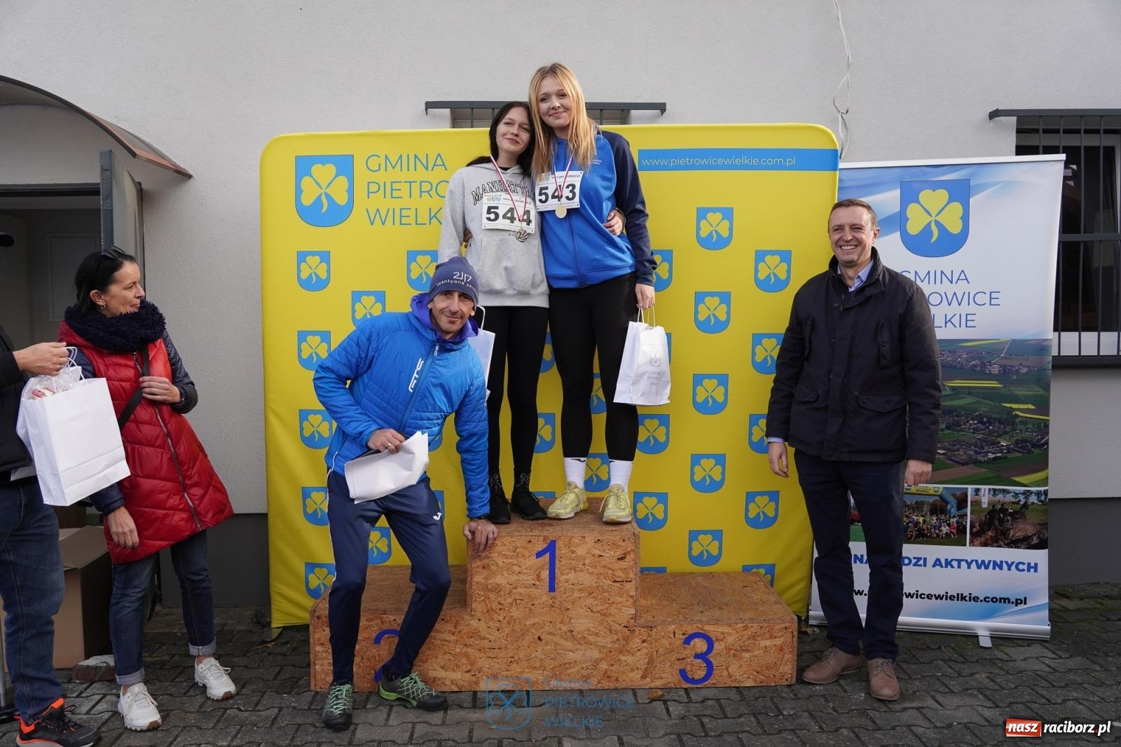 Zdjęcie w galerii na portalu naszraciborz.pl: Radosne przedpołudnie na sportowo w Pietrowicach Wielkich [FOTO i WIDEO] wiadomości z regionu