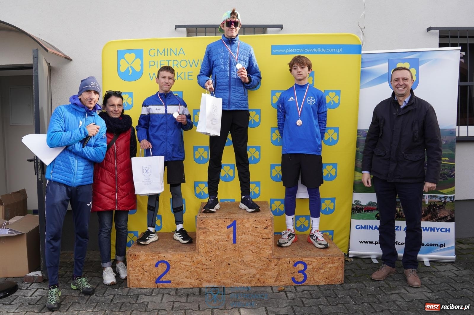 Zdjęcie w galerii na portalu naszraciborz.pl: Radosne przedpołudnie na sportowo w Pietrowicach Wielkich [FOTO i WIDEO] wiadomości z regionu