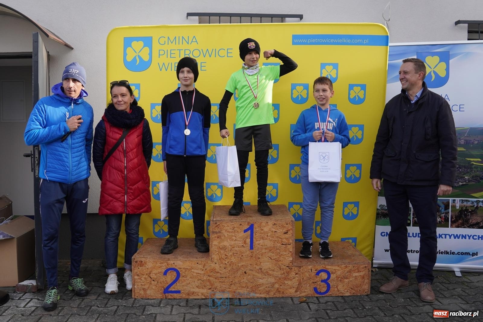 Zdjęcie w galerii na portalu naszraciborz.pl: Radosne przedpołudnie na sportowo w Pietrowicach Wielkich [FOTO i WIDEO] wiadomości z regionu