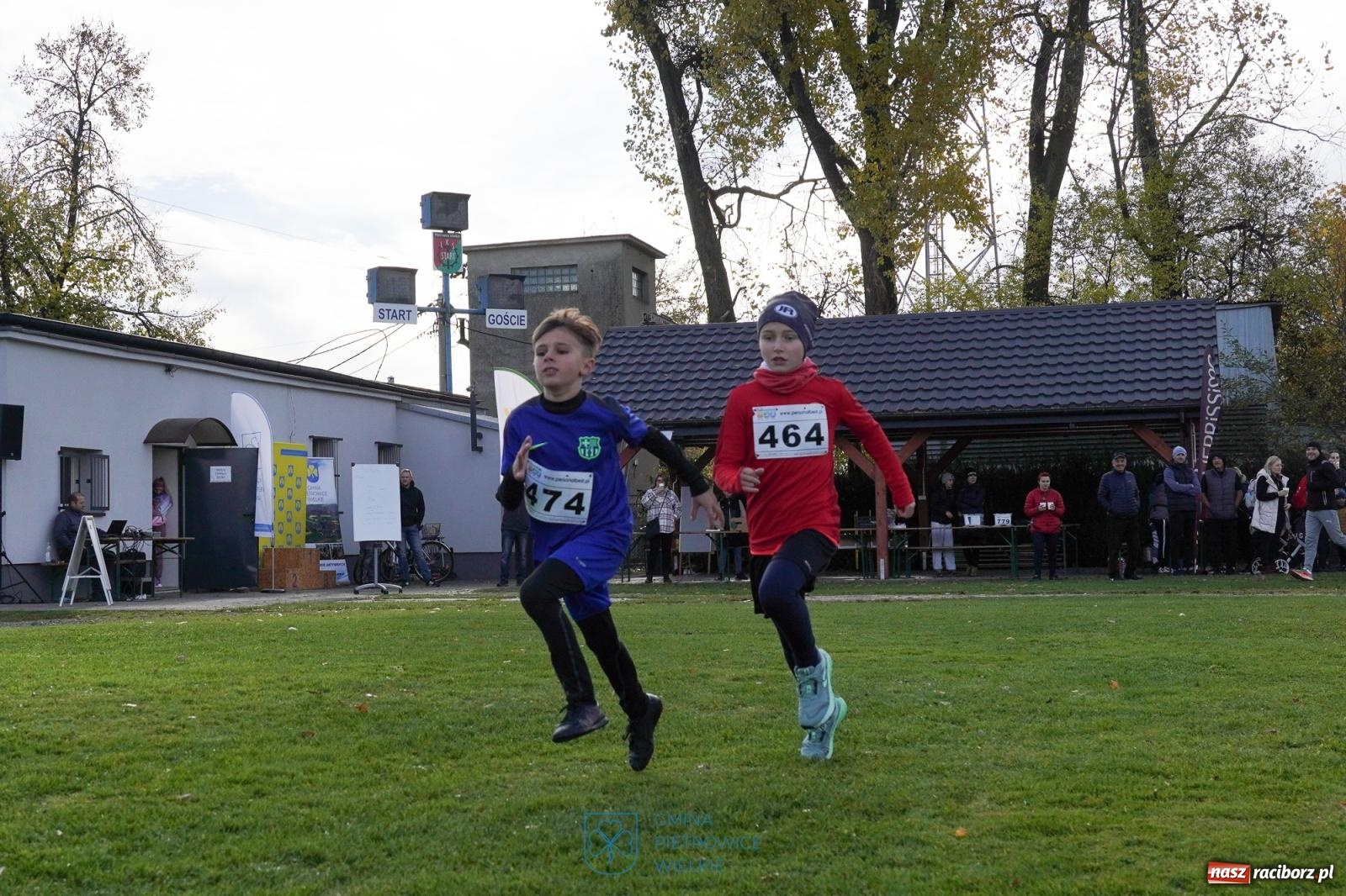 Zdjęcie w galerii na portalu naszraciborz.pl: Radosne przedpołudnie na sportowo w Pietrowicach Wielkich [FOTO i WIDEO] wiadomości z regionu