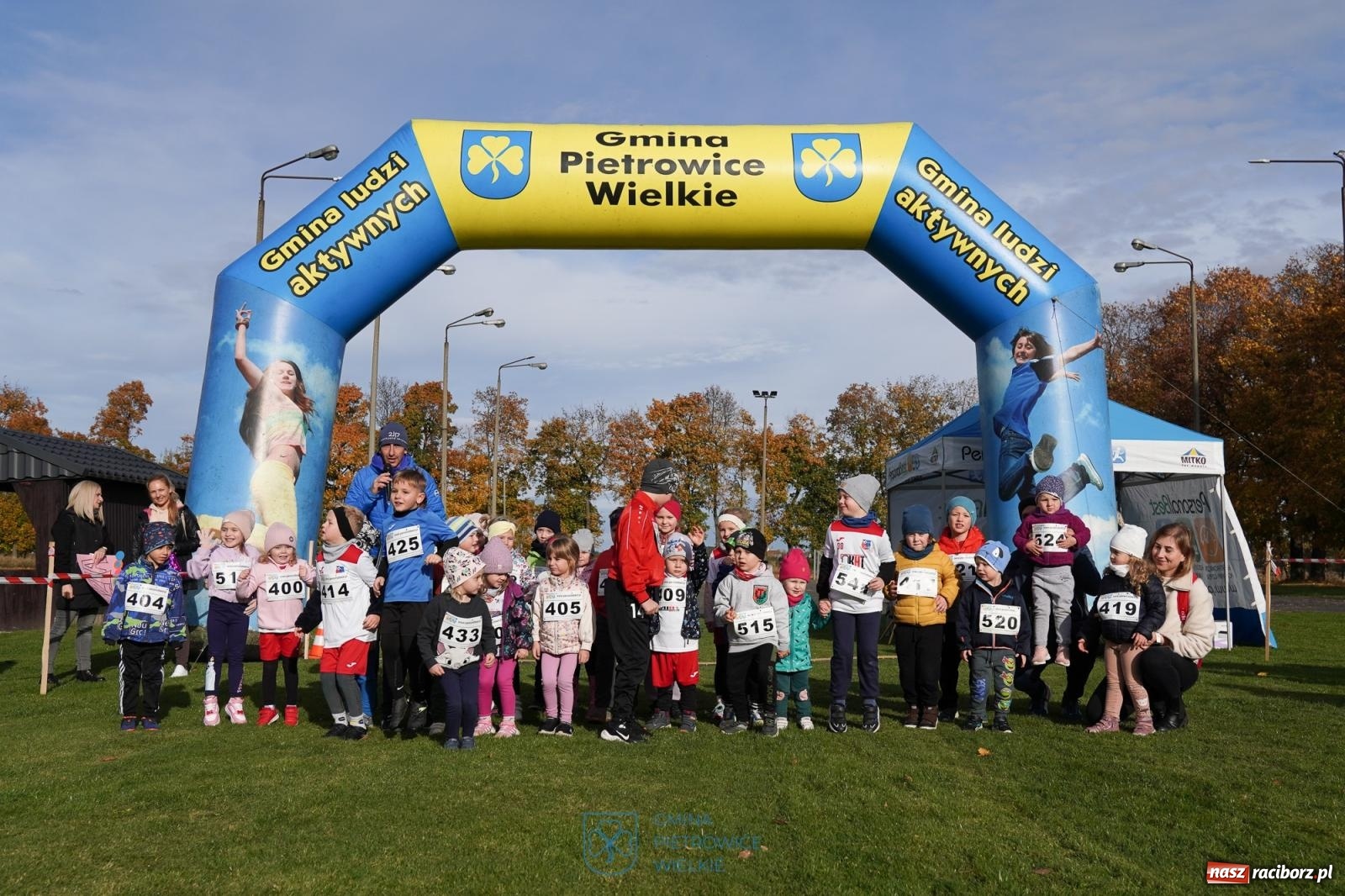 Zdjęcie w galerii na portalu naszraciborz.pl: Radosne przedpołudnie na sportowo w Pietrowicach Wielkich [FOTO i WIDEO] wiadomości z regionu