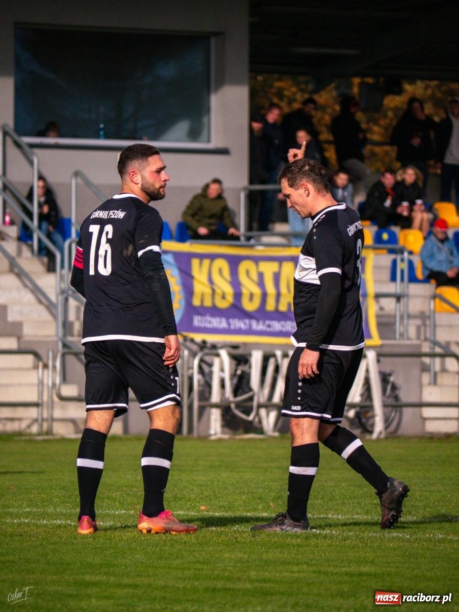 Zdjęcie w galerii na portalu naszraciborz.pl: Stal za silna dla Górnika. Kuźnia górą nad Pszowem [FOTO] wiadomości z regionu