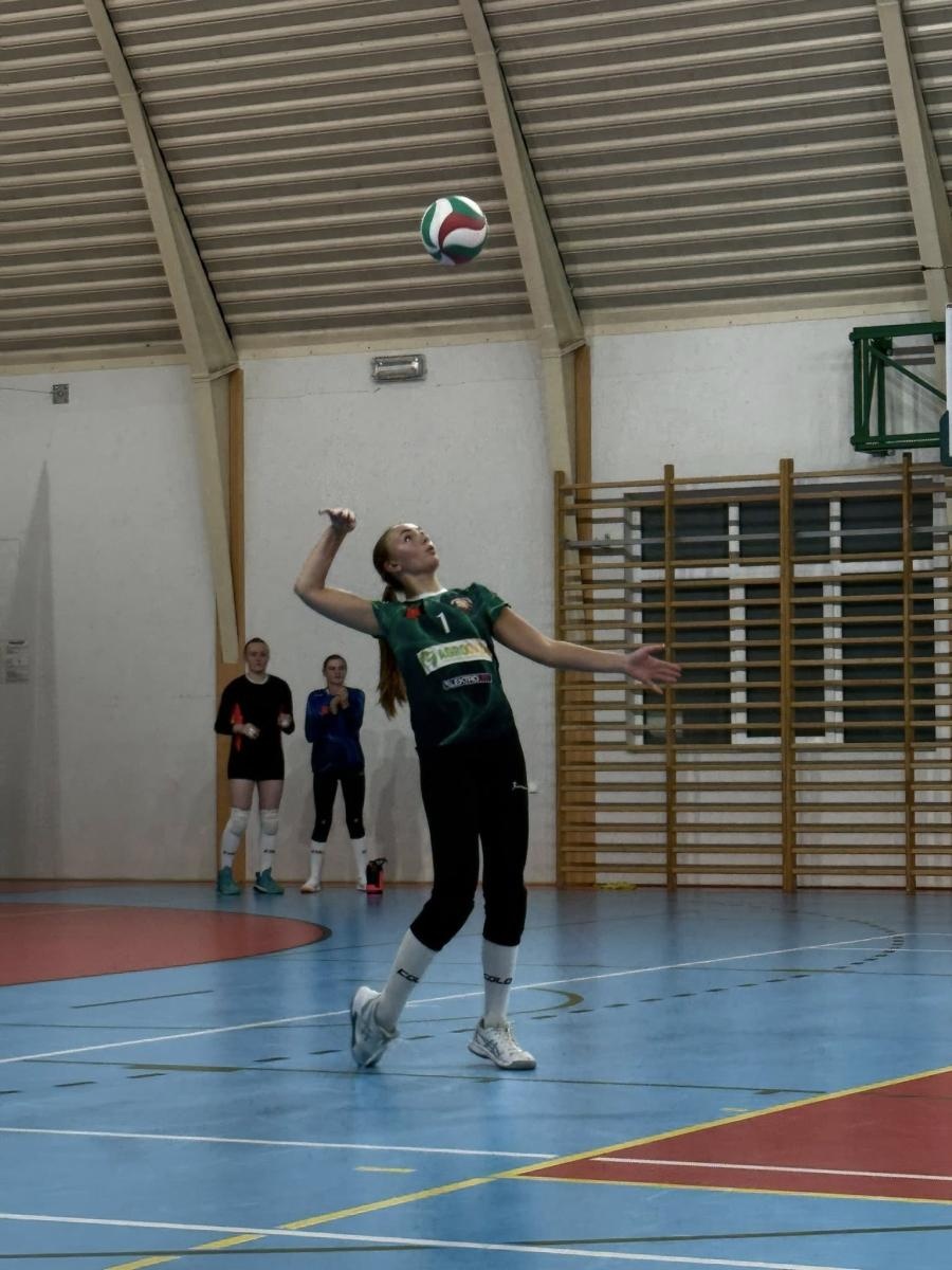 Zdjęcie w galerii na portalu naszraciborz.pl: Siatkówka: Komplety punktów dla Krzanowic i Raciborza wiadomości z regionu