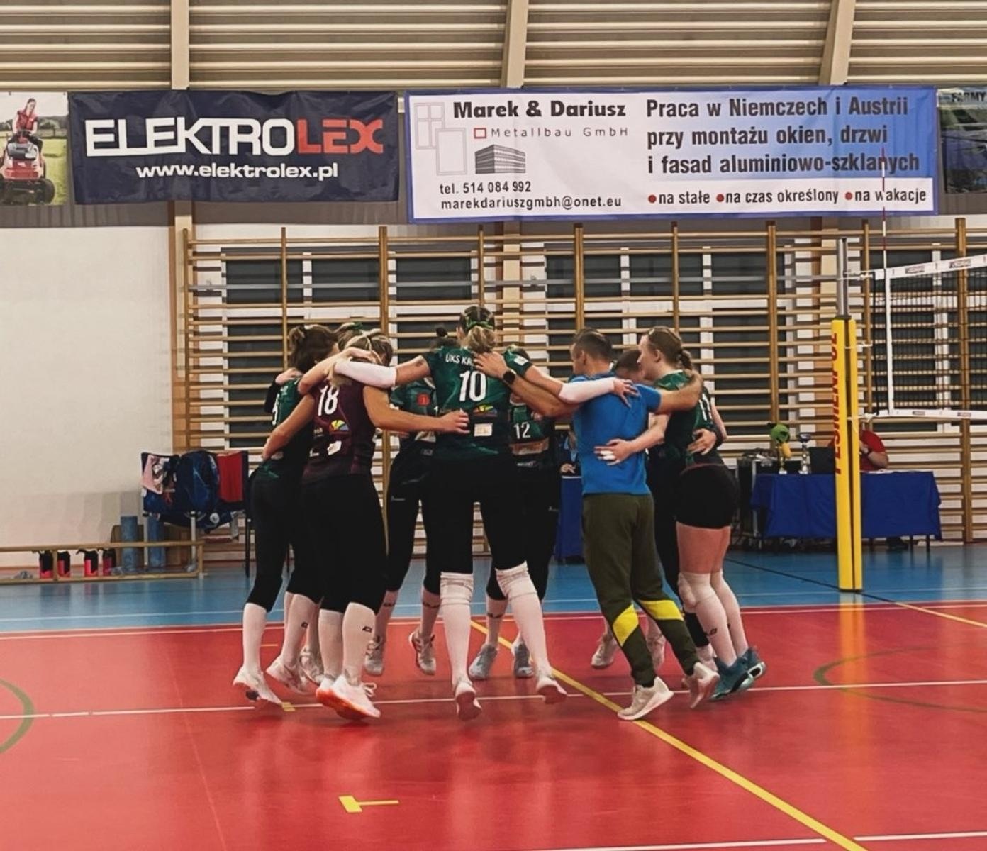 Zdjęcie w galerii na portalu naszraciborz.pl: Siatkówka: Komplety punktów dla Krzanowic i Raciborza wiadomości z regionu