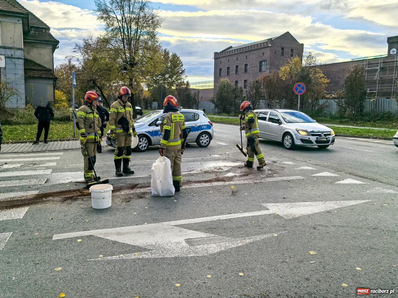Zdjęcie w galerii na portalu naszraciborz.pl: Niebezpieczne dni w Raciborzu – strażacy interweniowali w dramatycznych sytuacjach wiadomości z regionu