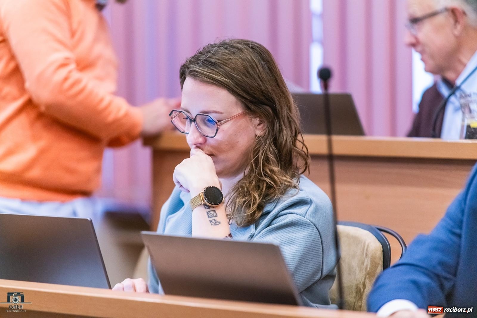 Zdjęcie w galerii na portalu naszraciborz.pl: Gdzie jest prezydent? Migawki z komisji budżetu Rady Miasta wiadomości z regionu