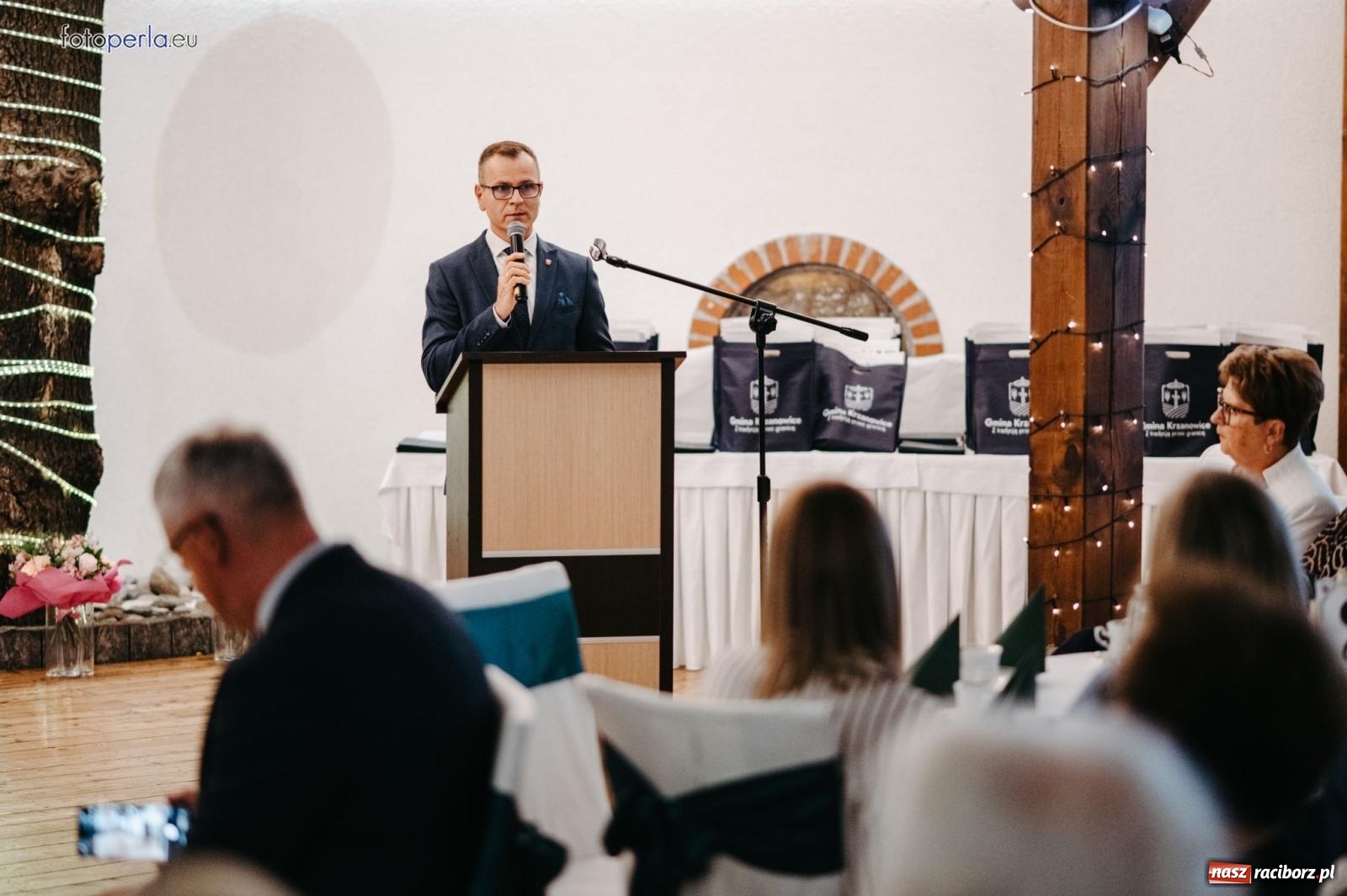 Zdjęcie w galerii na portalu naszraciborz.pl: Skarby przeszłości. Uroczysta gala podsumowująca 760-lecie nadania Krzanowicom praw miejskich wiadomości z regionu