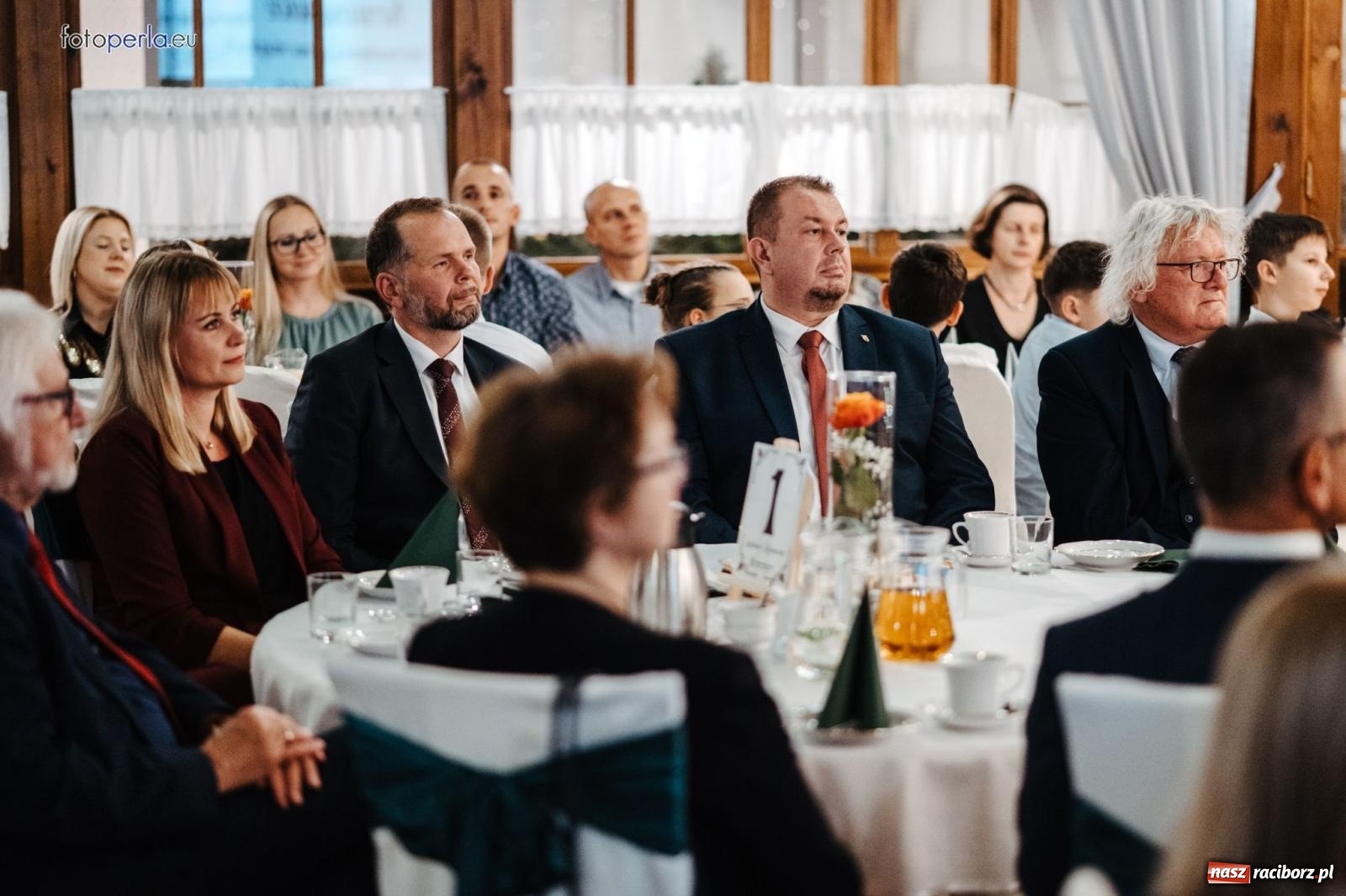 Zdjęcie w galerii na portalu naszraciborz.pl: Skarby przeszłości. Uroczysta gala podsumowująca 760-lecie nadania Krzanowicom praw miejskich wiadomości z regionu