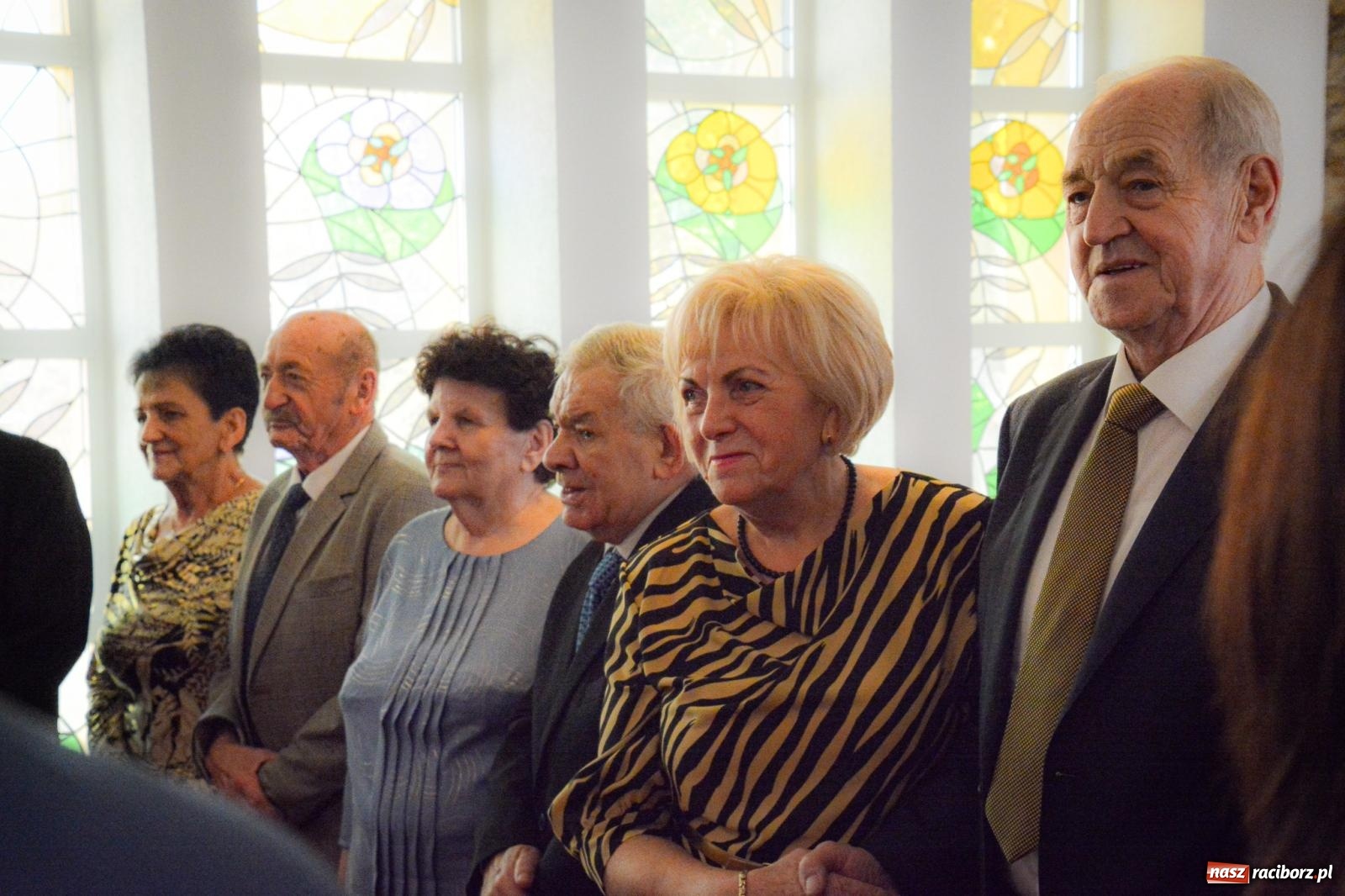 Zdjęcie w galerii na portalu naszraciborz.pl: Złote gody w Raciborzu - osiem par świętowało w USC wiadomości z regionu