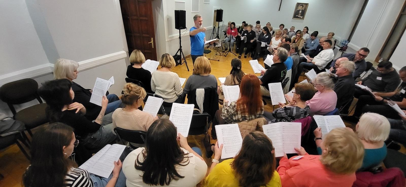 Zdjęcie w galerii na portalu naszraciborz.pl: Pieśń integruje wieś. Tym razem Kobylę wiadomości z regionu