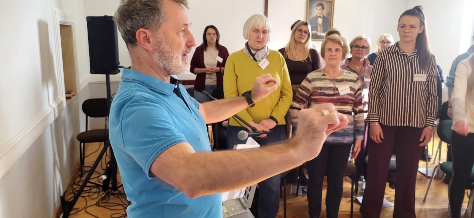 Zdjęcie w galerii na portalu naszraciborz.pl: Pieśń integruje wieś. Tym razem Kobylę wiadomości z regionu