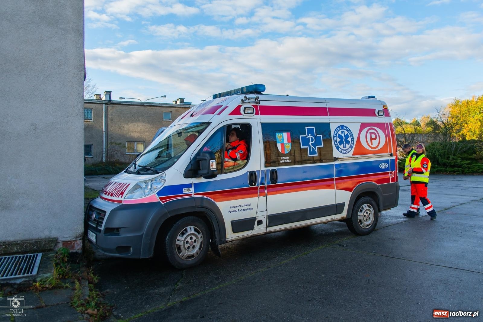 Zdjęcie w galerii na portalu naszraciborz.pl: Służby w akcji przy Cegielnianej. Powiatowe manewry w Raciborzu [FOTO i WIDEO] wiadomości z regionu