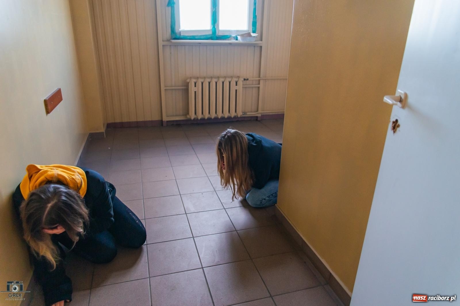 Zdjęcie w galerii na portalu naszraciborz.pl: Służby w akcji przy Cegielnianej. Powiatowe manewry w Raciborzu [FOTO i WIDEO] wiadomości z regionu